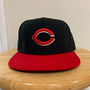 Cincinnati Reds Alternate On-Field New Era 59FIFTY Fitted Hat